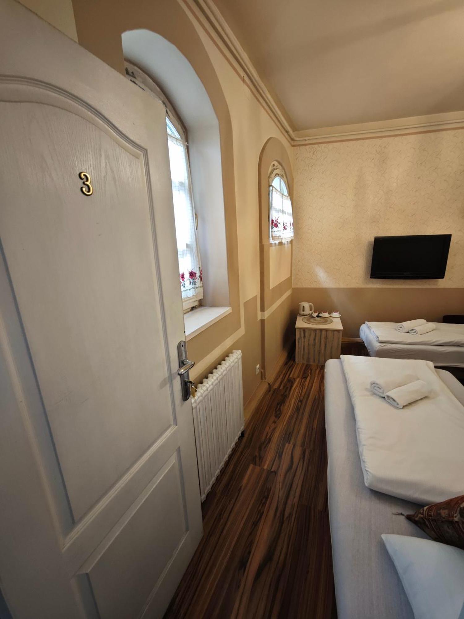 Guesthouse Yildiz Szarajevó Kültér fotó