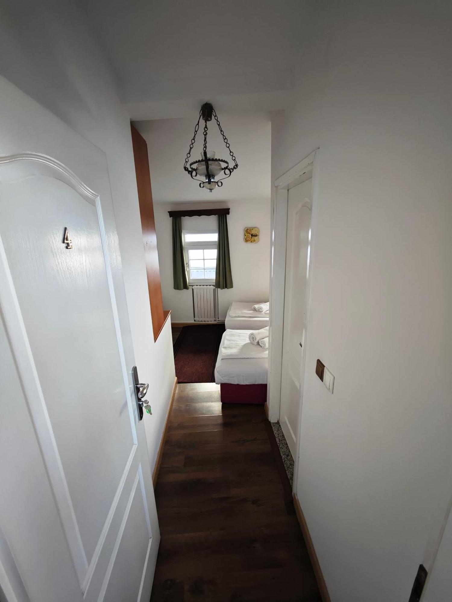 Guesthouse Yildiz Szarajevó Kültér fotó