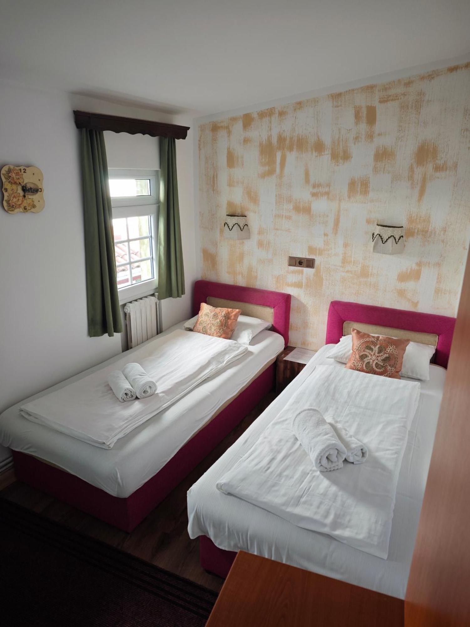 Guesthouse Yildiz Szarajevó Kültér fotó